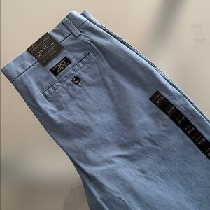 Banana Republic Aiden Chinos Flat-Front Cotton Blend slim fit